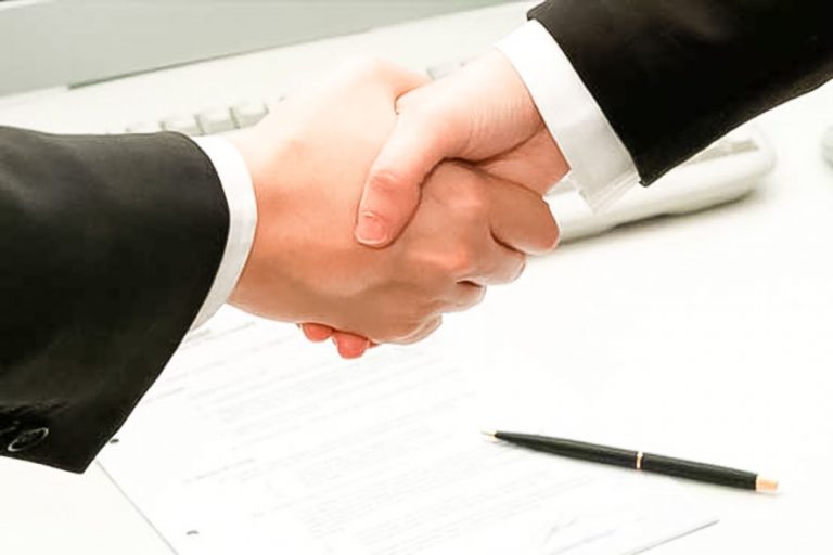 Tranh chấp hợp đồng dân sự là gì ? Cách giải quyết tranh chấp là gì ?